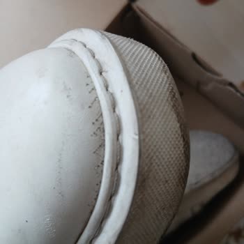 Kısa Sürede Deforme Olan Ayakkabıya Olumsuz İnceleme Sonucu