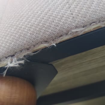 Teslim Edilen Baza Ve Başlıkta Renk Ve Kalite Sorunu: Değişim Talebim Var