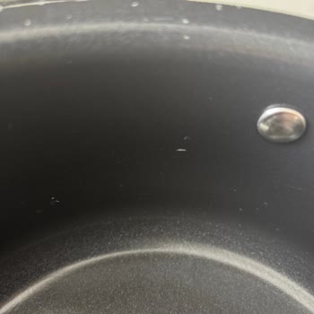 Jumbo Swiss Crystal Tencere Setinde Kısa Sürede Yoğun Çizik Sorunu