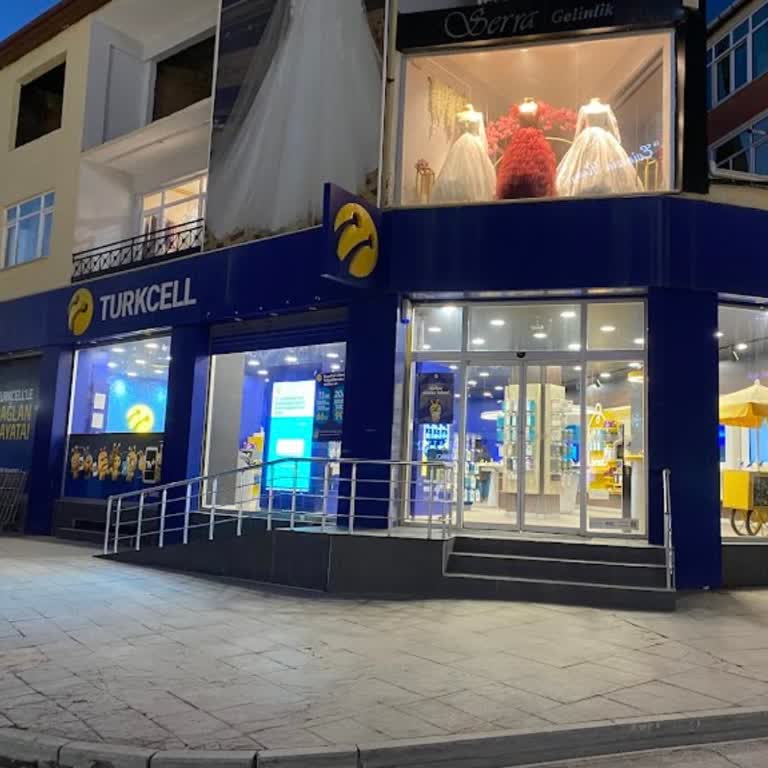 Mağaza Çalışanlarının İlgisiz Ve Ters Tavrı Nedeniyle İşlem Yapamadan Ayrıldım