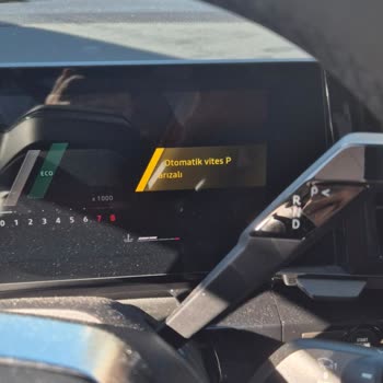 Sıfır Kilometre Renault Austral'da 4 Ayda Şanzıman Arızası Ve Araç Değişim Talebi