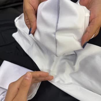 Özel Günlerimde Satın Aldığım Smokin Renk Akıtarak Mağduriyet Yarattı