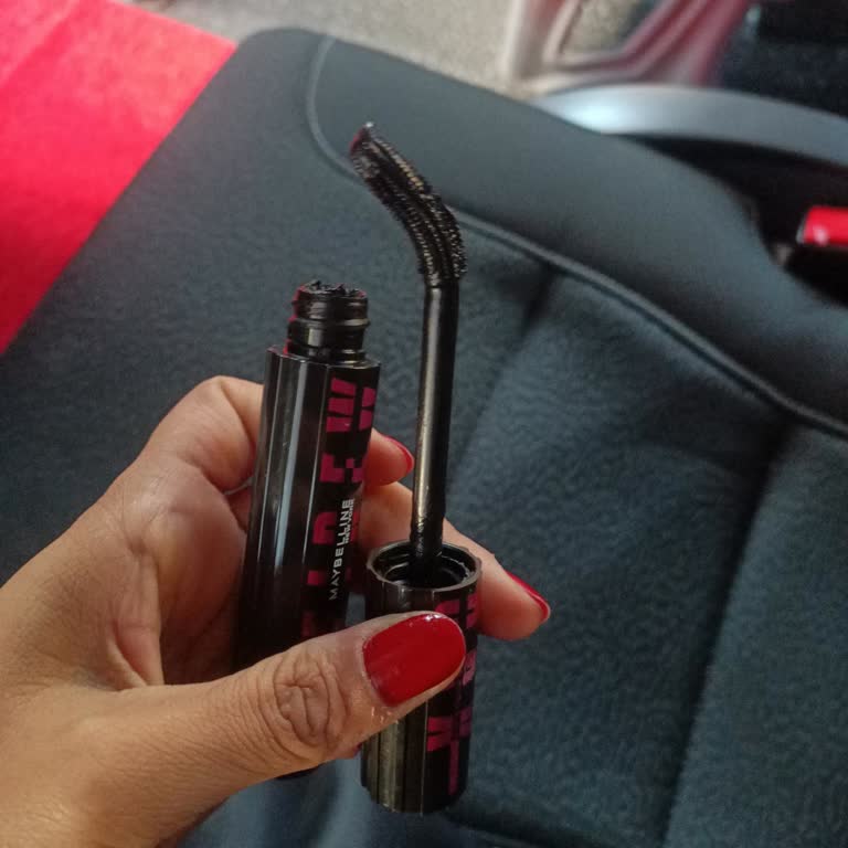 Satın Aldığım Maskaranın Fırçası Yamuk Çıktı Mağaza Değişim Yapmıyor