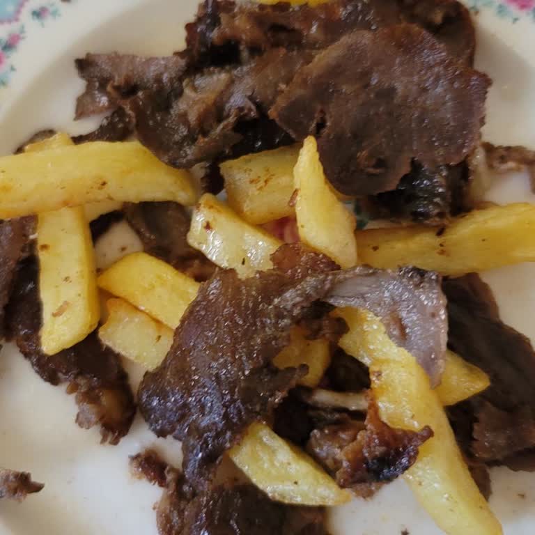 Yemeksepeti Üzerinden Verilen Siparişte Eksik Yan Ürünler Ve Yetersiz Destek