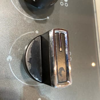 Garanti Kapsamındaki Ocakta Tekrarlayan Kaplama Sorunu Ve Ücretli Değişim Dayatması