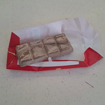 Aldığım Çikolata Küflü Ve Bozuk Çıktı, Mağduriyet Yaşadım