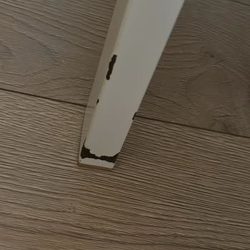 Çilek Mobilya Duo Serisi Çalışma Masası Ayaklarında Soyulma Ve Priz Arızası, Garanti Dışı Bırakıldı