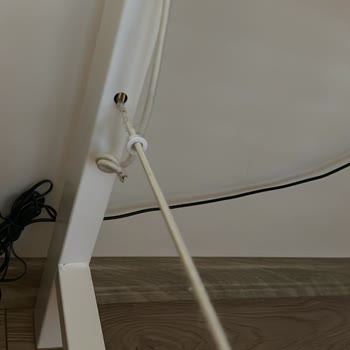 Çilek Mobilya Duo Serisi Çalışma Masası Ayaklarında Soyulma Ve Priz Arızası, Garanti Dışı Bırakıldı