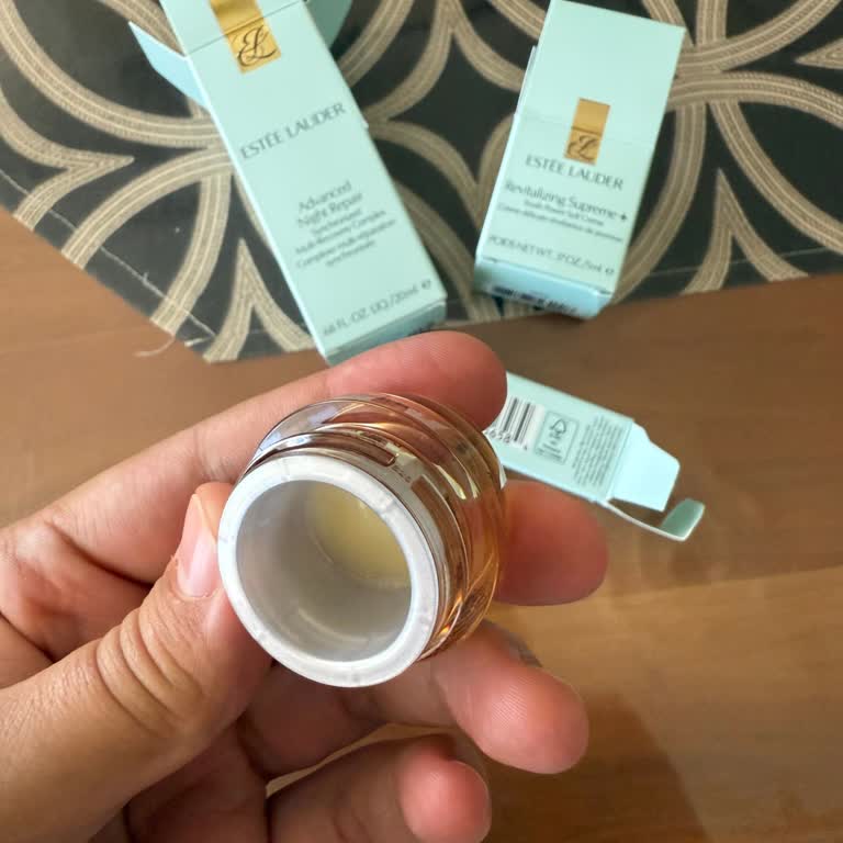 Pahalı Ürün Setinde Krem Boş Çıktı, Mağduriyetimin Giderilmesini İstiyorum