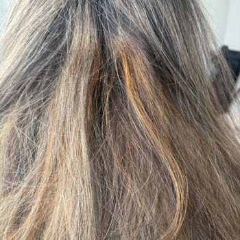 Time Kuaför (Afyonkarahisar) Saçlarımı Mahvetti ve İzinsiz Foto Paylaştı