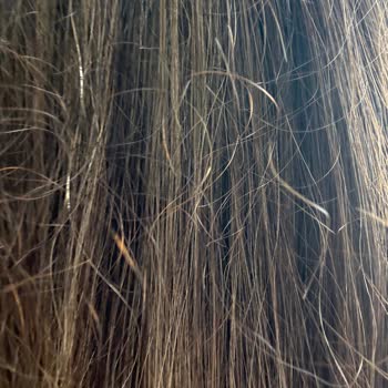 Time Kuaför (Afyonkarahisar) Saçlarımı Mahvetti ve İzinsiz Foto Paylaştı