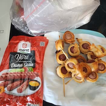 Aldığım Sosis Bozuk Çıktı, Ağır Koku Ve Tadı Nedeniyle Tüketemedim