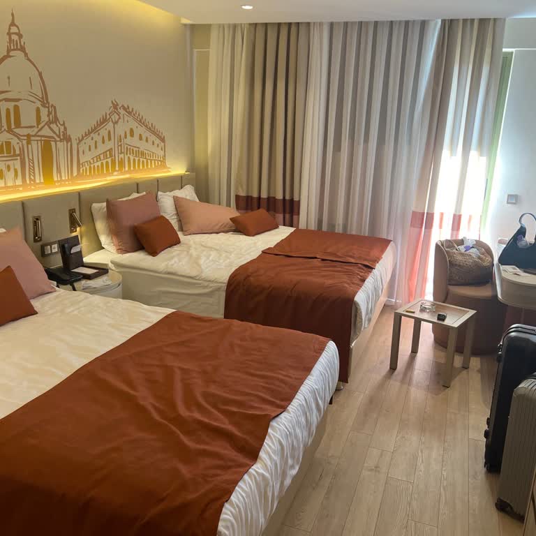 Balayı Tatilimizde Oda Ve Hizmet Mağduriyeti Yaşadık