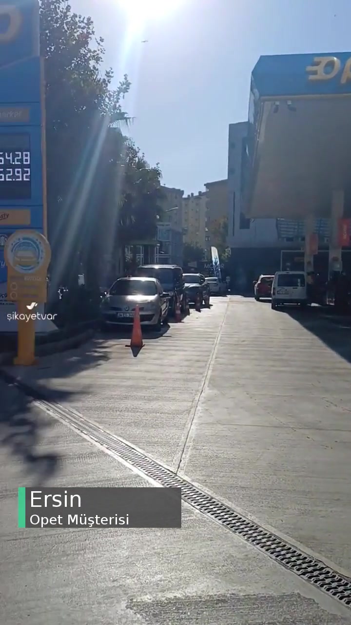 Opet Aracımın Aynası Kırıldı videonun kapak resmi