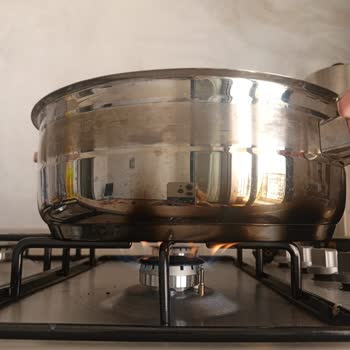 Beko Ankastre Ocak Nedeniyle Tüm Mutfak Eşyalarım Zarar Gördü