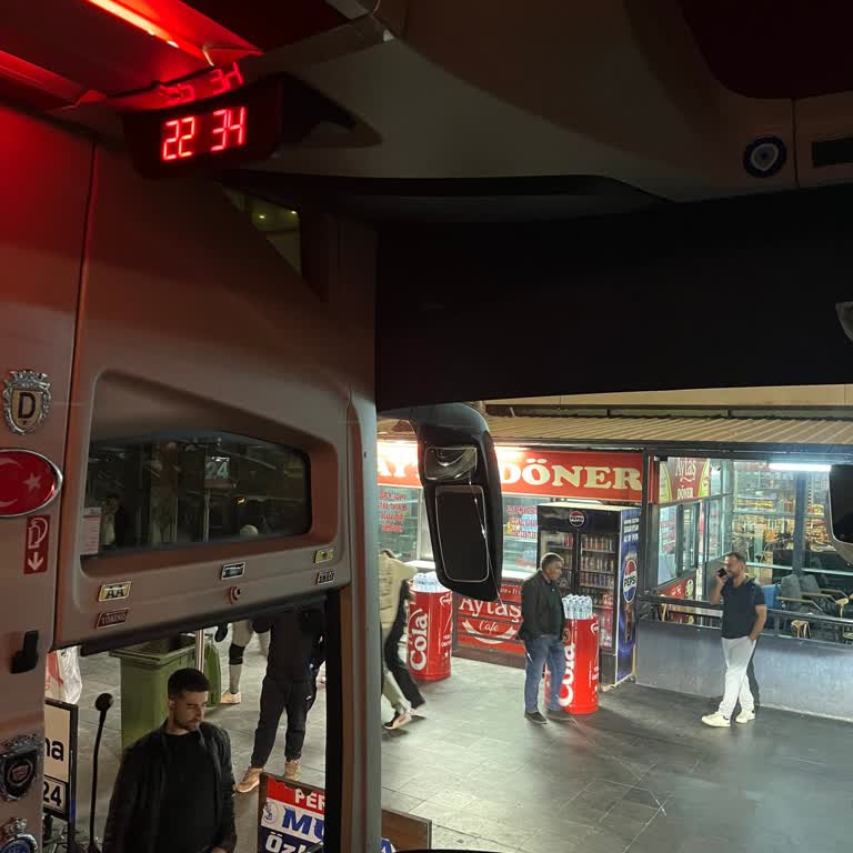 Gecikme, Yolcu Unutulması Ve Umursamaz Personel Nedeniyle Mağduriyet