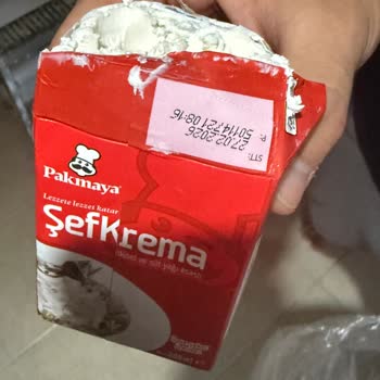 Pakmaya Pastacı Kreması Beklenenden Katı Ve Topaklı Çıktı
