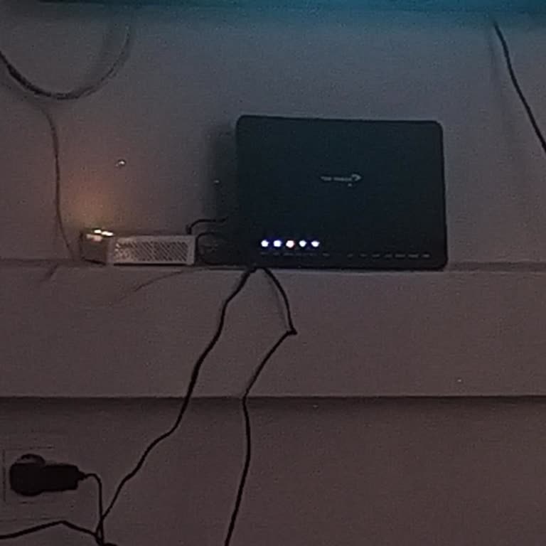 Arıza Ekibi Kabloya Zarar Verdi, Sorun Çözülmedi
