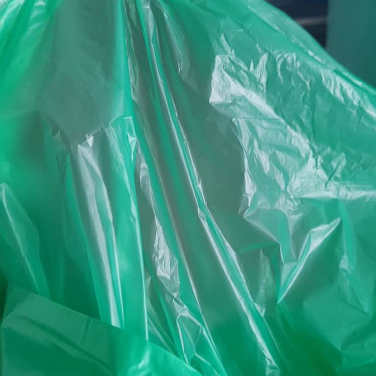 Cook Çöp Poşetleri Aşırı İnce Çıktı, İki Kez Çöpüm Yere Döküldü Mağdur Oldum