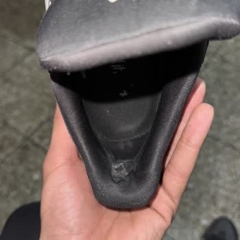 Adidas Ayakkabıda Yırtılma Ve Ret Edilen İnceleme Sonrası Mağduriyet