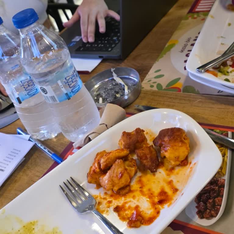 Uzun Süre Ekmek Beklerken Yemeğim Soğudu, Mağduriyet Yaşadım