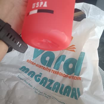 Aldığım Suluk Hemen Kırıldı Mağaza İlgisiz Ve Çözüm Sunmuyor