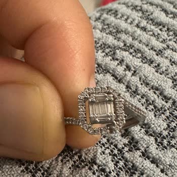 Aldığım Baget Yüzükte Tekrarlayan Taş Düşmesi Ve Para İadesi Talebi