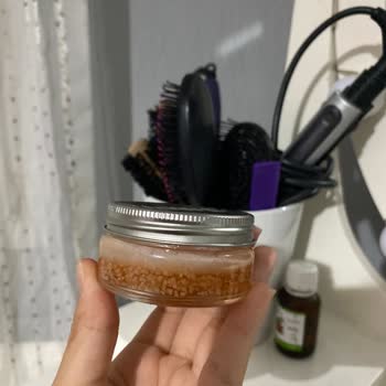 Açılmamış Kaş Wax'ında Bozulma Ve Renk Değişimi Şikayeti