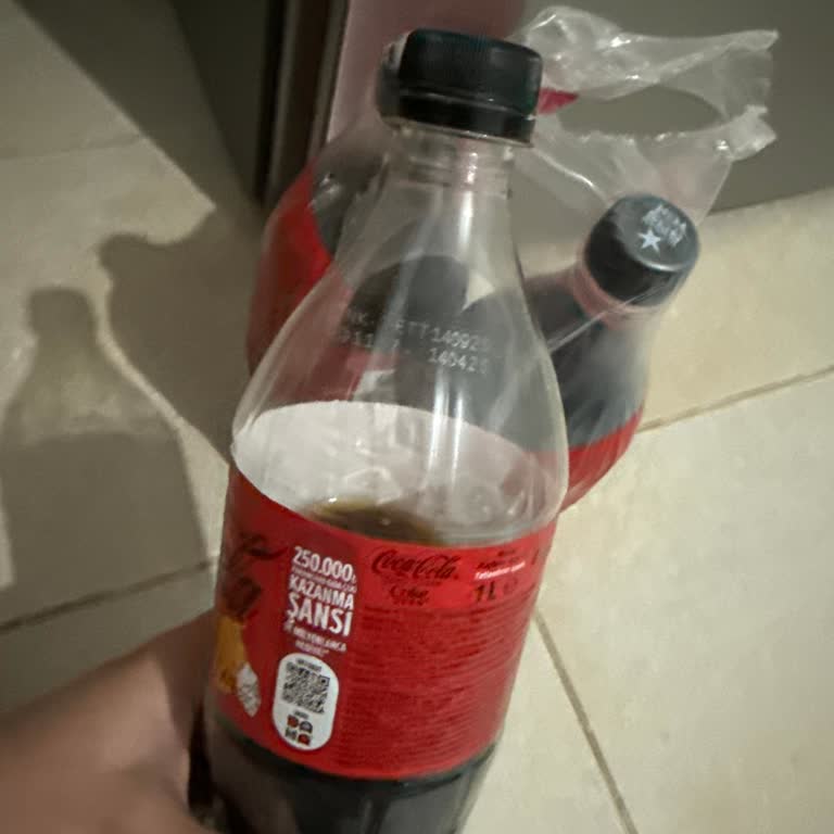 Migros'tan Son Kullanma Tarihi Geçmiş Coca-Cola Satışı Mağduriyeti