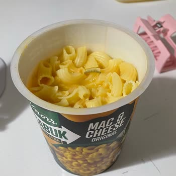 Knorr Çabuk Makarna İçinden Tırtıl Çıkması Ve Geri Dönüş Alınamaması