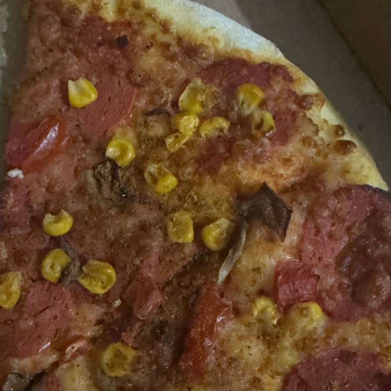 Domino's Pizza'da Sürekli Düşen Malzeme Kalitesi Ve Hayal Kırıklığı