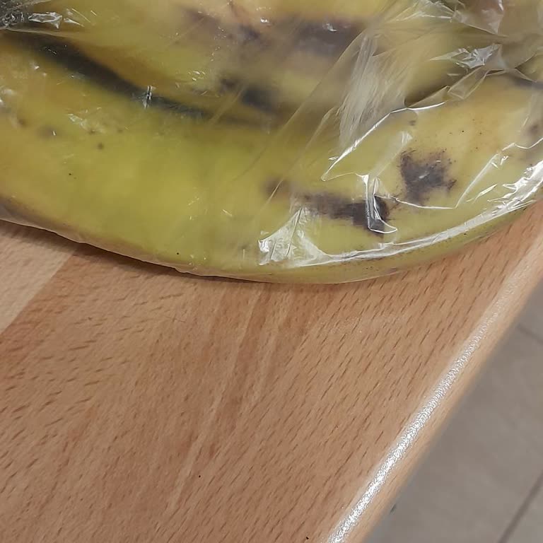 Migros Sanal Marketten İki Siparişte De Çürük Muz Gönderildi