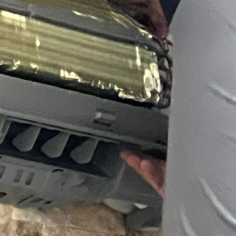 Arızalı Gelen Klima, Uzayan Servis Süreci Ve Fiziksel Hasar Nedeniyle Mağduriyet