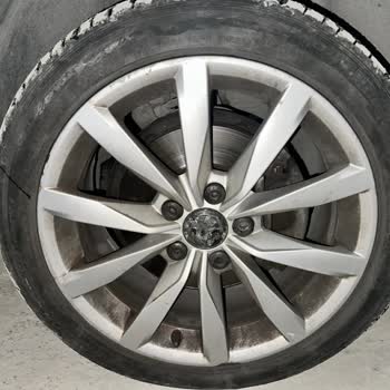 Hankook Neumáticos nuevo modelo, problema de abultamiento y garantía