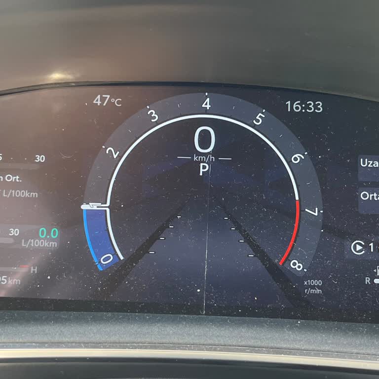 Toyota Refuses to Cover Crack on My 2023 Corolla Display Under Warranty