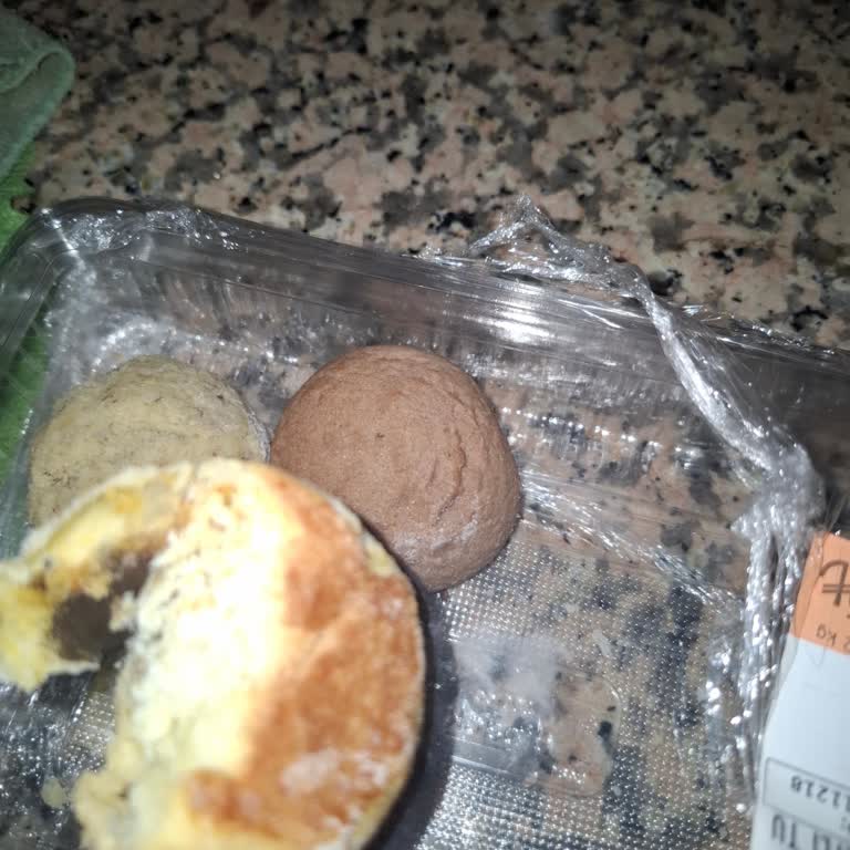 Bakırköy Biçen Marketten Alınan Küflü Kurabiye Nedeniyle Yaşanan Sağlık Sorunu