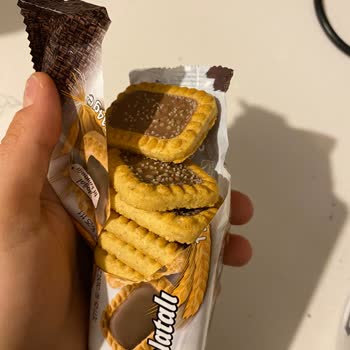 A101'den Alınan Bisküvilerde Tekrar Eden Bozuk Ürün Sorunu Yaşadım