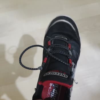 Bağcıksız Çocuk Ayakkabısında Beklenmedik Kopma Ve Garanti Sorunuyla Karşılaştım