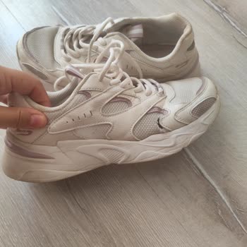 Garanti Kapsamındaki Ayakkabımın Sorunu Çözülmedi, Para İadesi Talebim Reddedildi