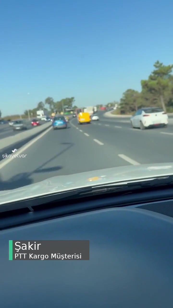 PTT Kargo Aracı Makaslar Atıyor Otoyollarda videonun kapak resmi