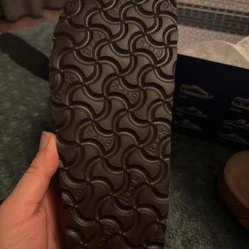 SuperStep'ten Sipariş Edilen Birkenstock Terliğin Sahte Ve Farklı Ürün Olarak Gönderilmesi