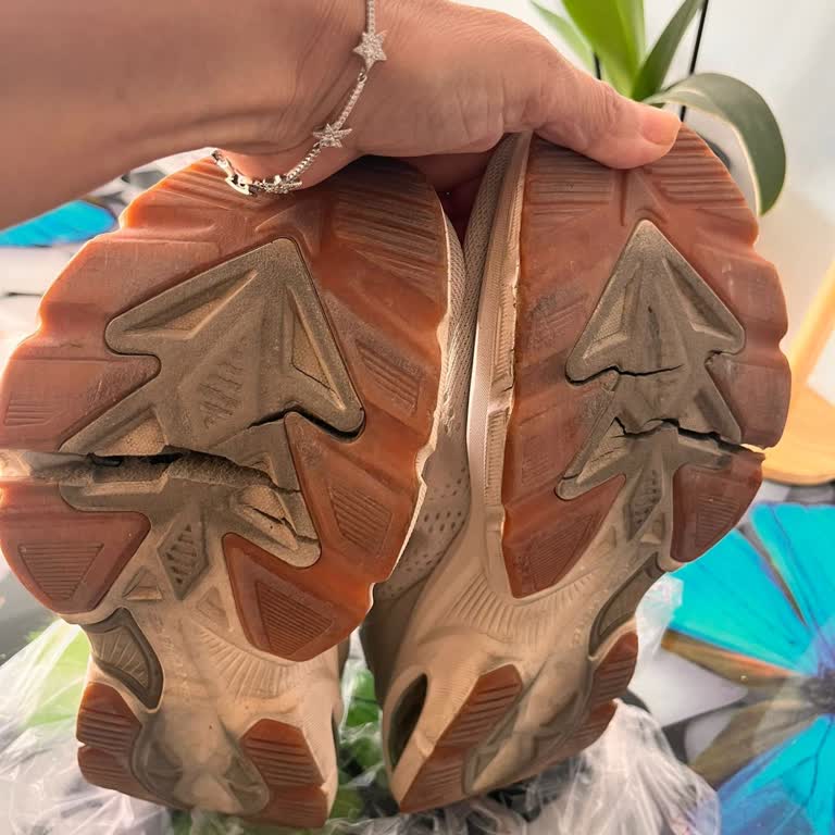 Kısa Sürede Tabanı Ayrılan Ayakkabım İçin Çözüm Sunulmadı, Mağdur Oldum