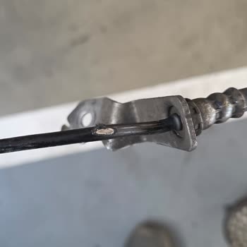 Yetkili Servisten Alınan Araçta Ertesi Gün Fren Arızası Ve Güven Kaybı Yaşadım