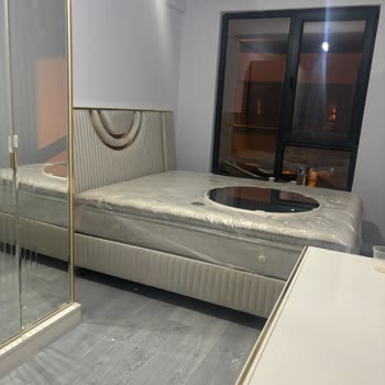 Evkur’dan Alınan Yatak Odası Takımında Kırık Ayna Ve Eksik Vidalar Mağduriyet Yarattı