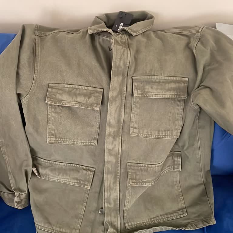 Siparişimdeki Mont Yerine Yanlış Ürün Gönderildi, Mağdur Oldum