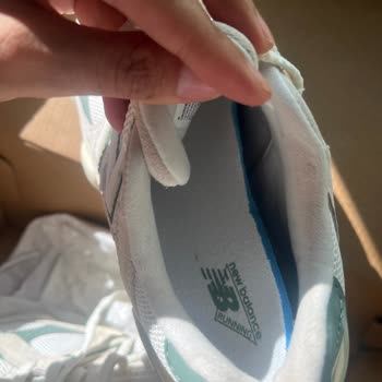 Yeni Alınan Ayakkabıda Taban Açılması Ve İlgisiz Müşteri Hizmetleri Mağduriyeti