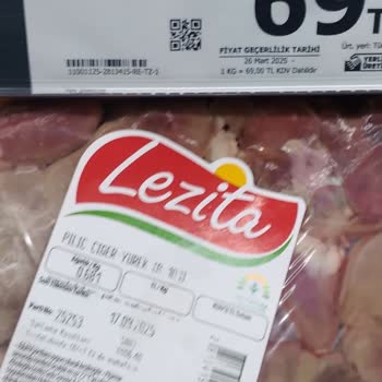 A101 Mağazasında Bozuk Ve Kurtlanmış Ciğer Satışı, Çalışanların İlgisizliği