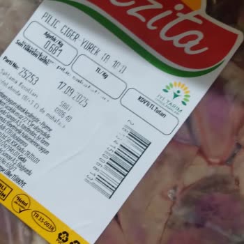 A101 Mağazasında Bozuk Ve Kurtlanmış Ciğer Satışı, Çalışanların İlgisizliği