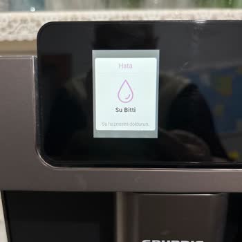 Grundig Kahve Makinesi Sürekli Su Haznesi Hatası Veriyor Çözüm Bulamıyorum