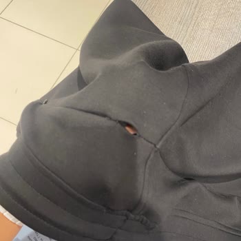 Yeni Alınan Eşofmanda Sökülme Ve Değişim Sürecinin Uzaması Mağduriyet Yarattı